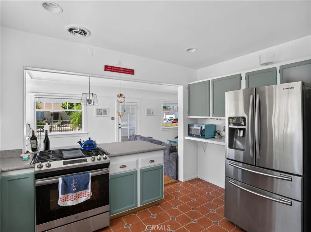 14828 Grevillea Avenue Lawndale, CA 90260