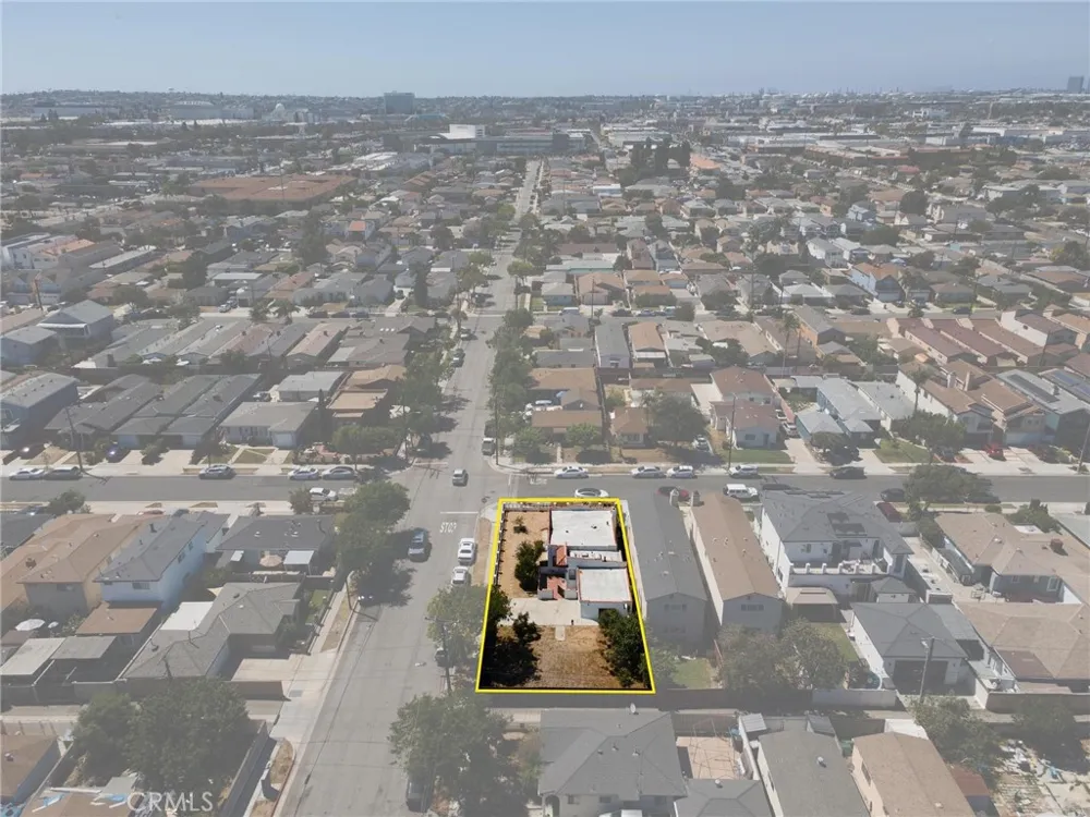 14828 Grevillea Avenue Lawndale, CA 90260