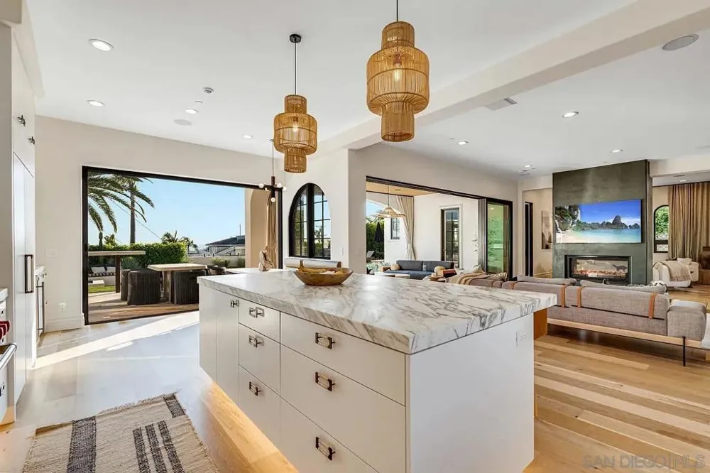 5342 Chelsea La Jolla, CA 92037