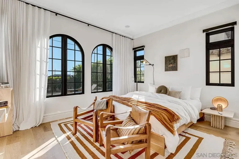5342 Chelsea La Jolla, CA 92037
