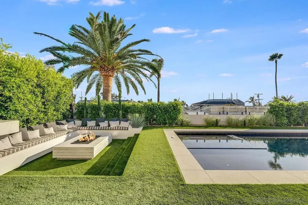 5342 Chelsea La Jolla, CA 92037