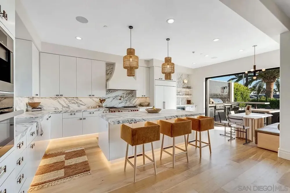 5342 Chelsea La Jolla, CA 92037