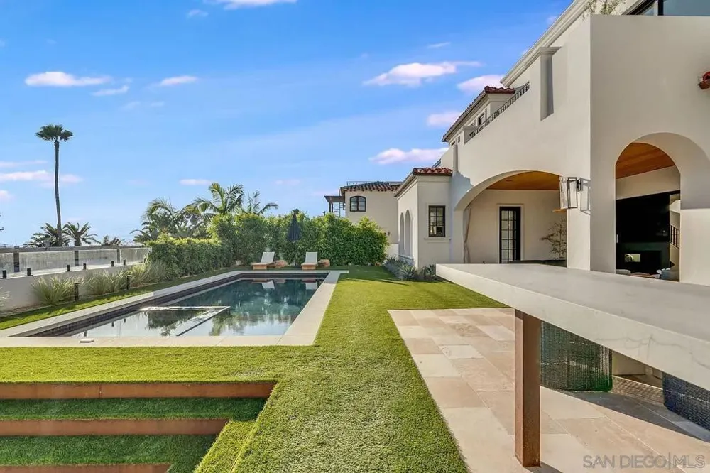 5342 Chelsea La Jolla, CA 92037