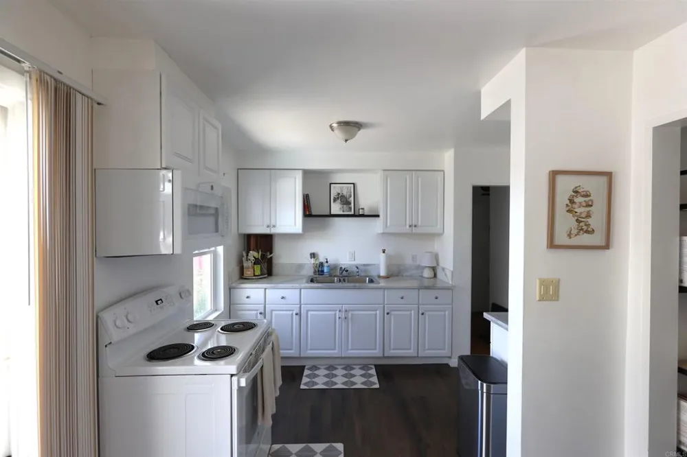 4641 Terry Lane La Mesa, CA 91942
