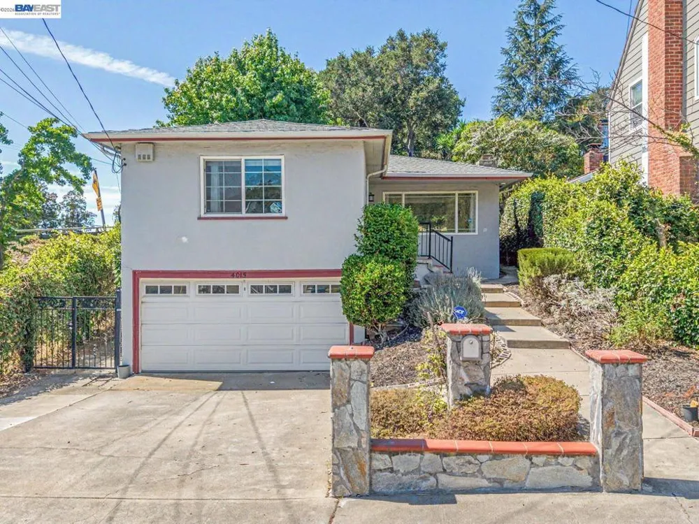 4015 Rusting Ave Oakland, CA 94605