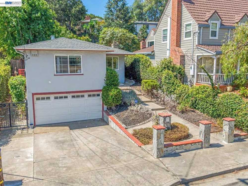 4015 Rusting Ave Oakland, CA 94605