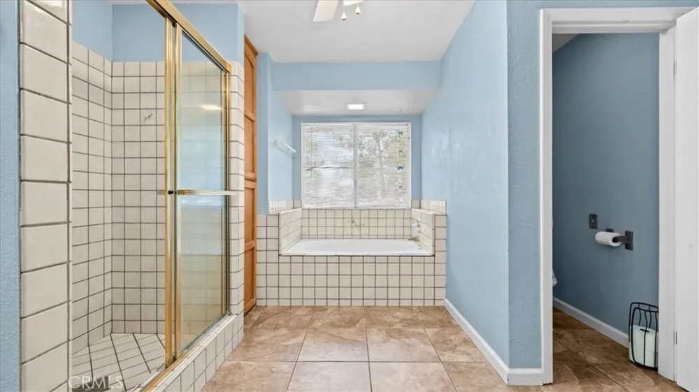 16165 Chiwi Apple Valley, CA 92307