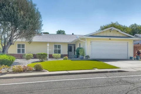 16915 Acena Drive