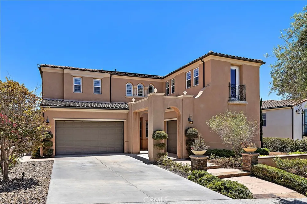 7322 Calle Pera Carlsbad, CA 92009