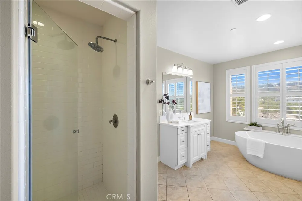 7322 Calle Pera Carlsbad, CA 92009