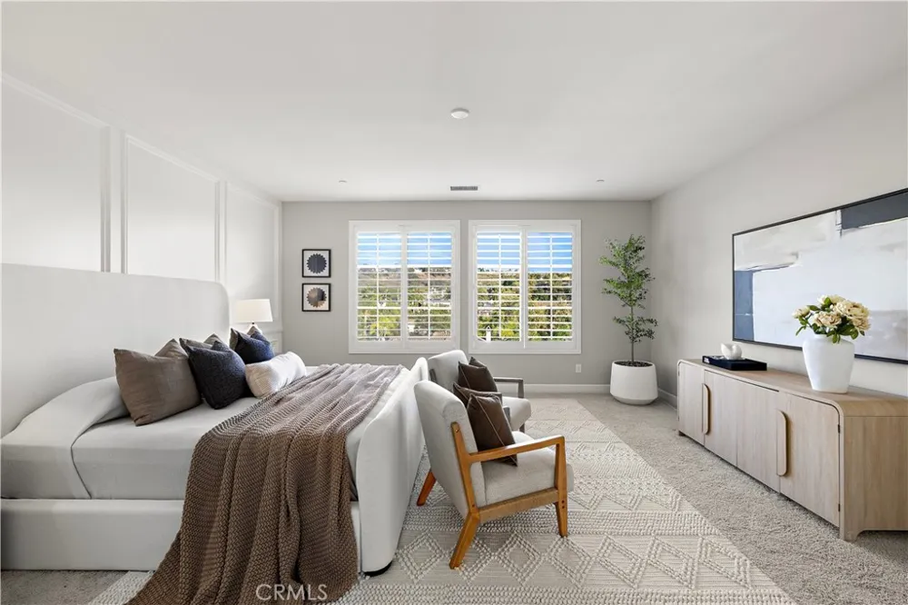 7322 Calle Pera Carlsbad, CA 92009