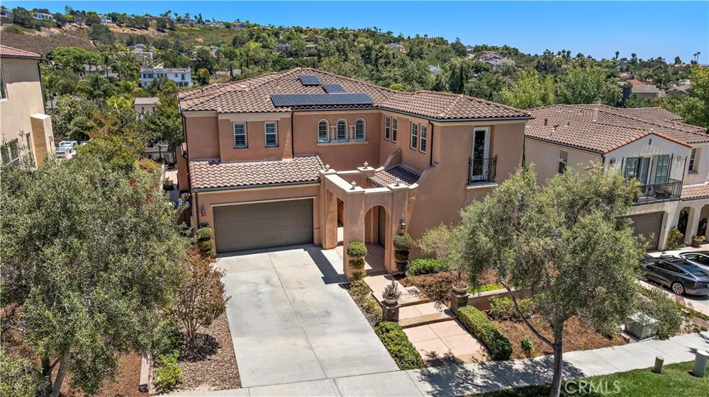7322 Calle Pera Carlsbad, CA 92009