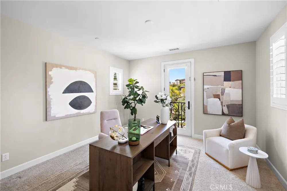7322 Calle Pera Carlsbad, CA 92009