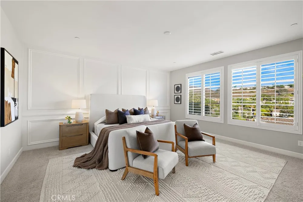 7322 Calle Pera Carlsbad, CA 92009