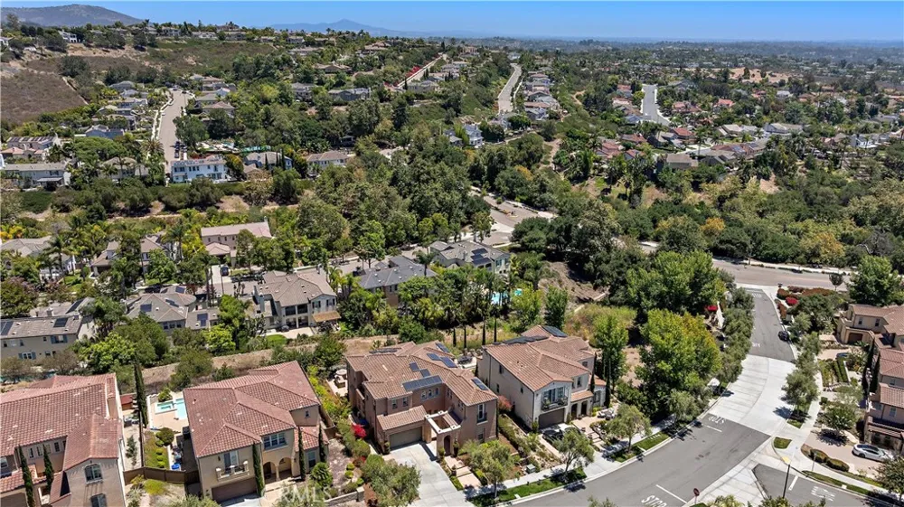 7322 Calle Pera Carlsbad, CA 92009
