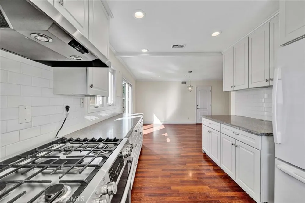 26002 Via Del Norte Mission Viejo, CA 92691