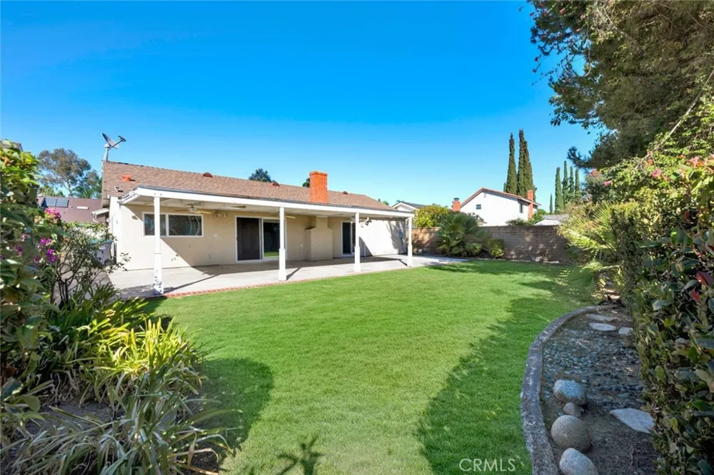 26002 Via Del Norte Mission Viejo, CA 92691