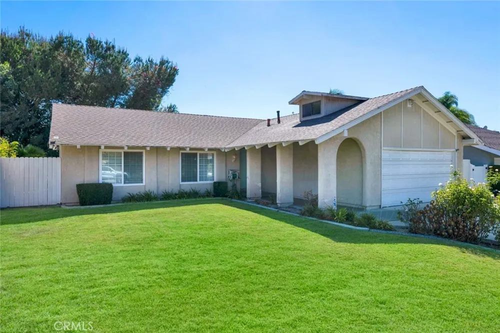 26002 Via Del Norte Mission Viejo, CA 92691