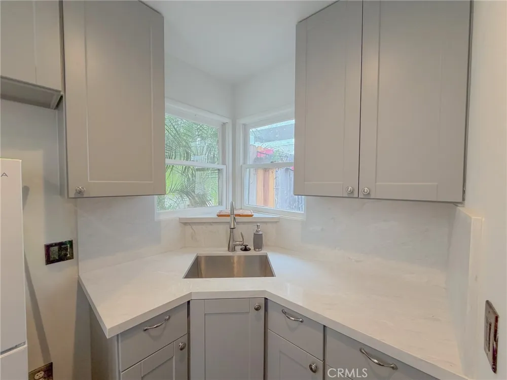 242 Avenida Granada San Clemente, CA 92672