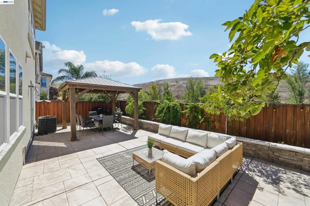 2312 Jasper Hill Dr San Ramon, CA 94582