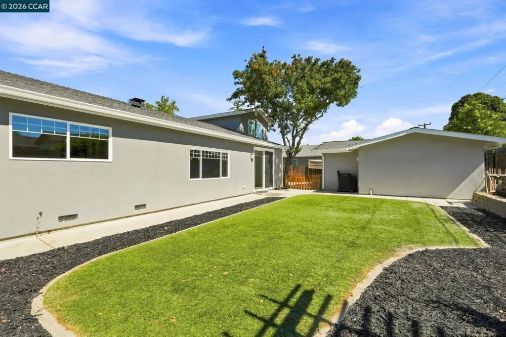 1704 Denkinger Rd. Concord, CA 94521
