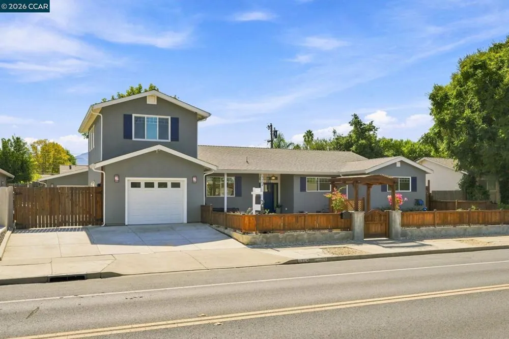 1704 Denkinger Rd. Concord, CA 94521