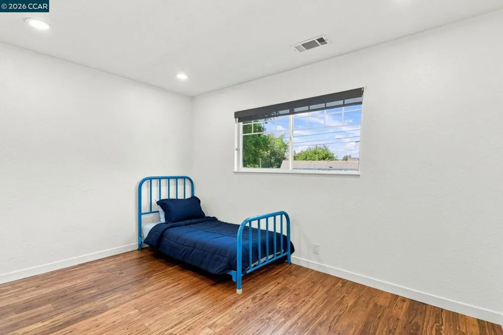 1704 Denkinger Rd. Concord, CA 94521