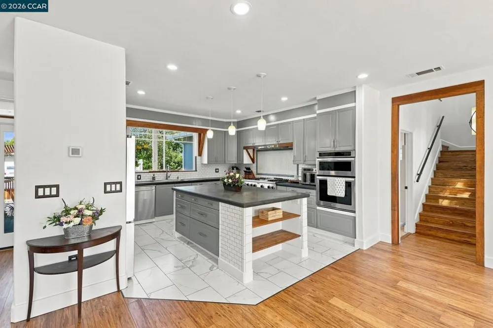 1704 Denkinger Rd. Concord, CA 94521