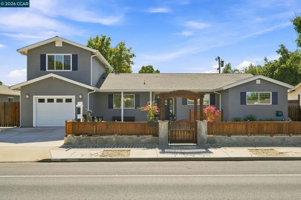 1704 Denkinger Rd. Concord, CA 94521