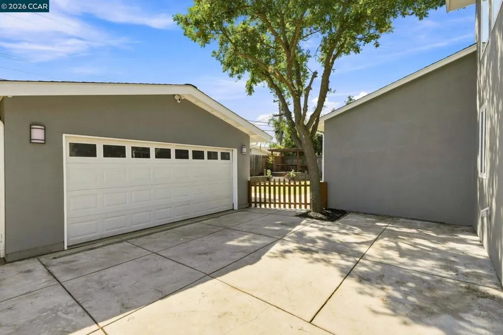 1704 Denkinger Rd. Concord, CA 94521