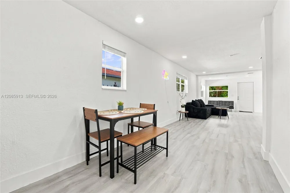 7026 NW 21st Ave Miami, FL 33147