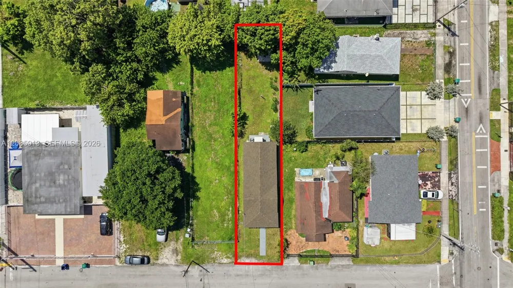 7026 NW 21st Ave Miami, FL 33147