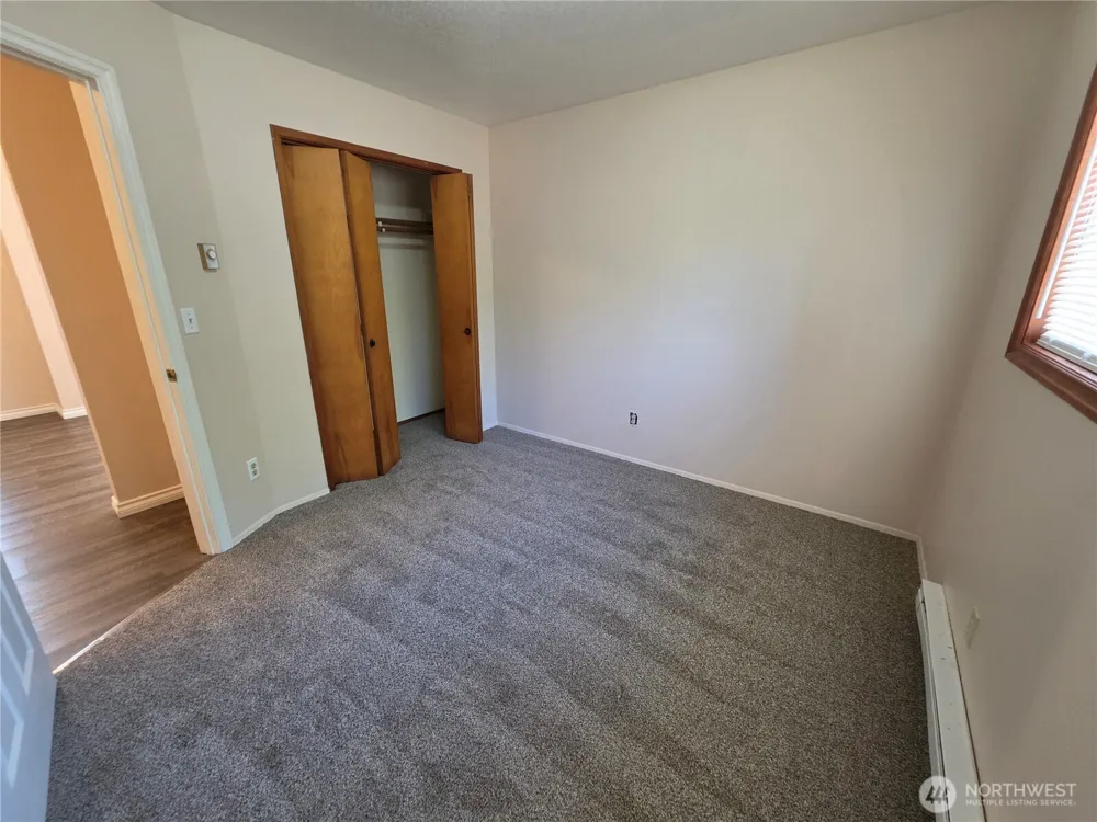 3382 Nebraska Street Longview, WA 98632