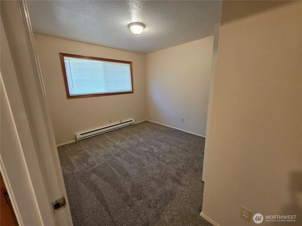 3382 Nebraska Street Longview, WA 98632