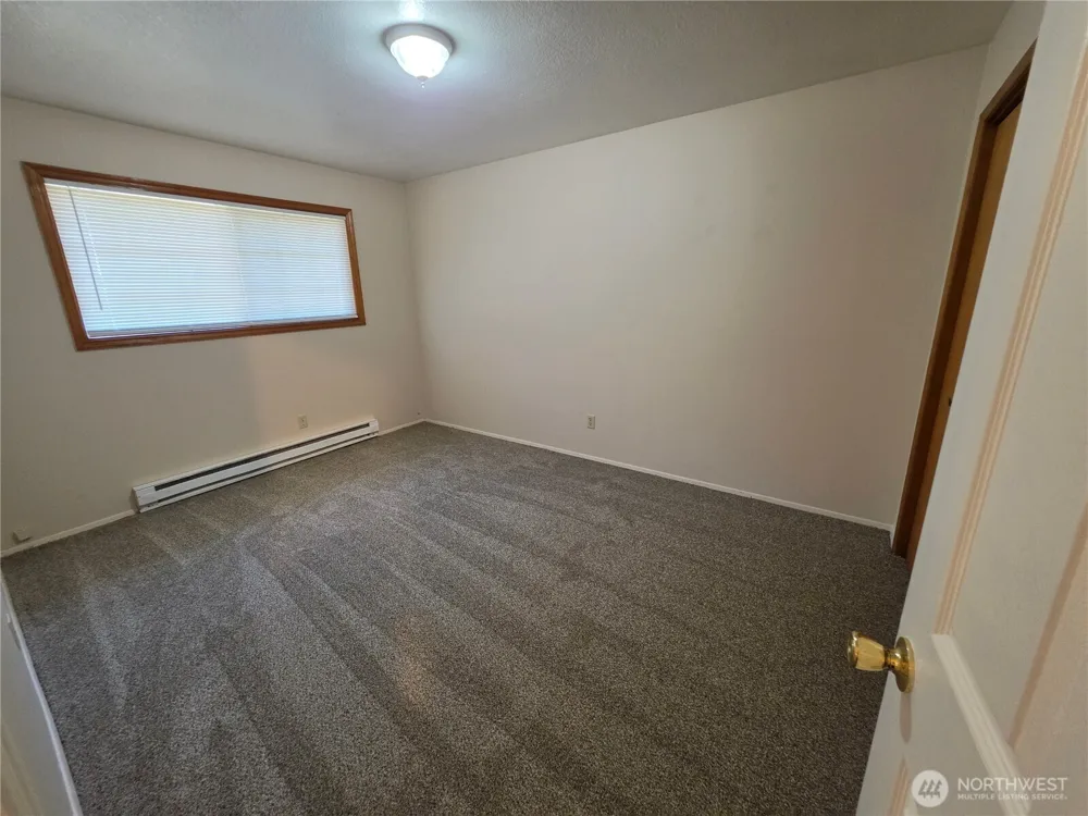 3382 Nebraska Street Longview, WA 98632