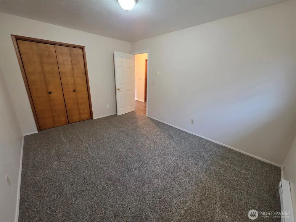 3382 Nebraska Street Longview, WA 98632