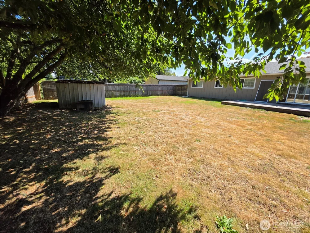 3382 Nebraska Street Longview, WA 98632