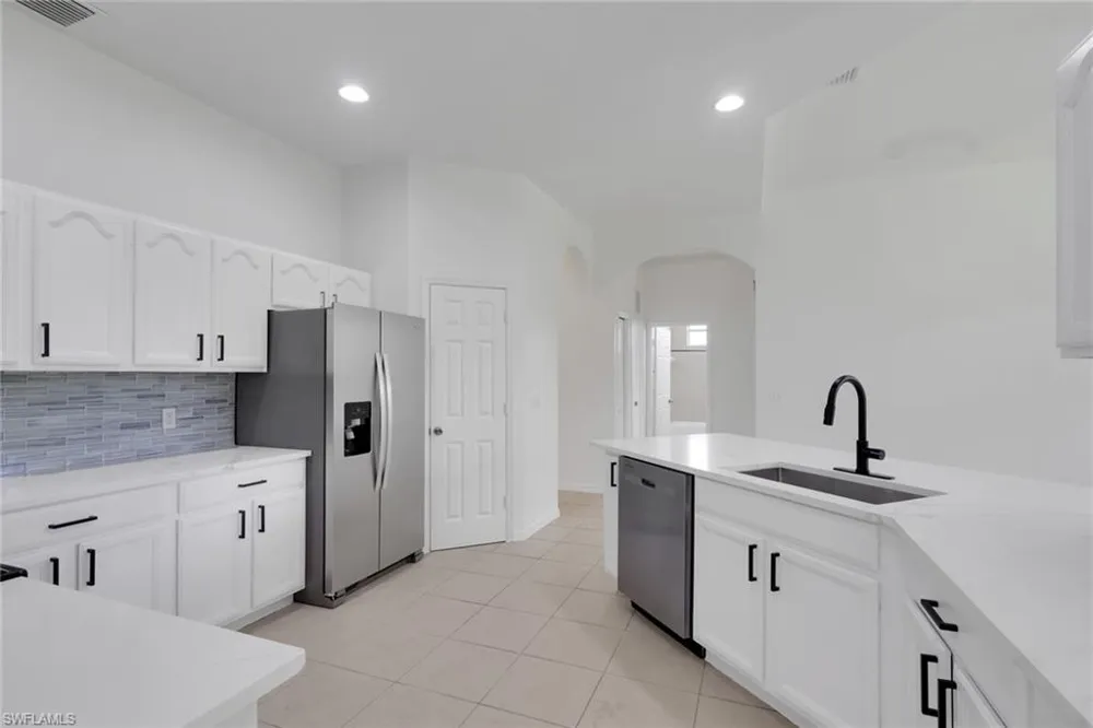 3665 24th Avenue SE Naples, FL 34117