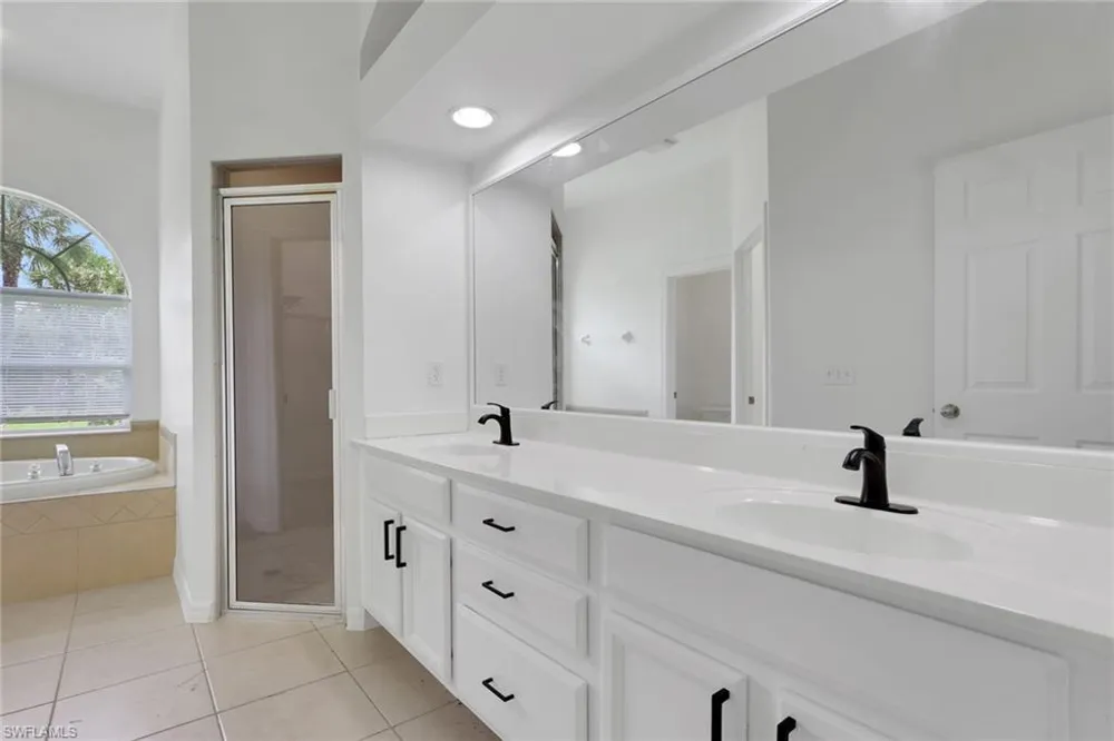 3665 24th Avenue SE Naples, FL 34117