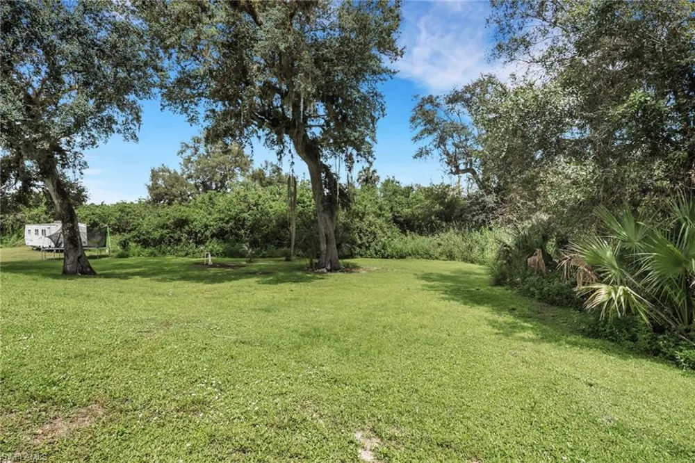 3665 24th Avenue SE Naples, FL 34117