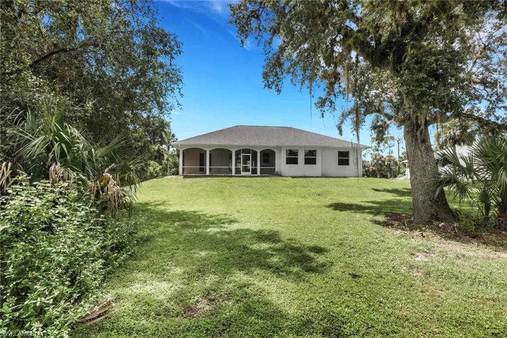 3665 24th Avenue SE Naples, FL 34117