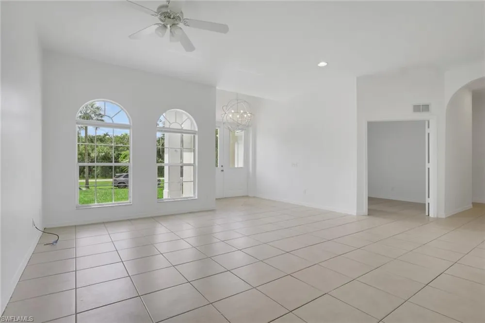 3665 24th Avenue SE Naples, FL 34117