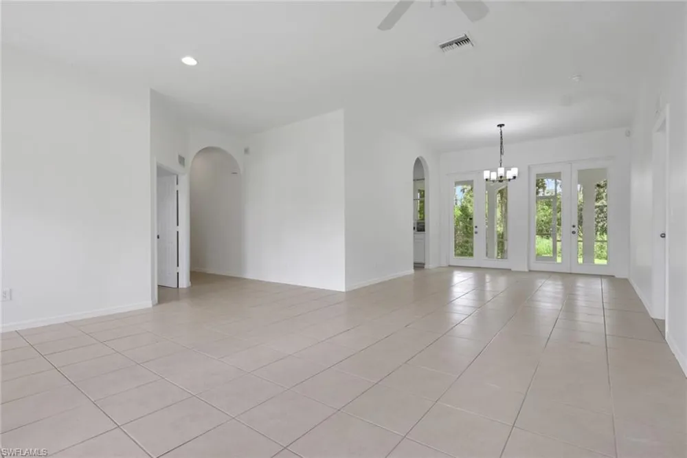 3665 24th Avenue SE Naples, FL 34117