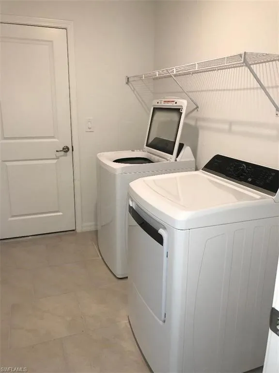 2131 NE 34th Terrace Cape Coral, FL 33909