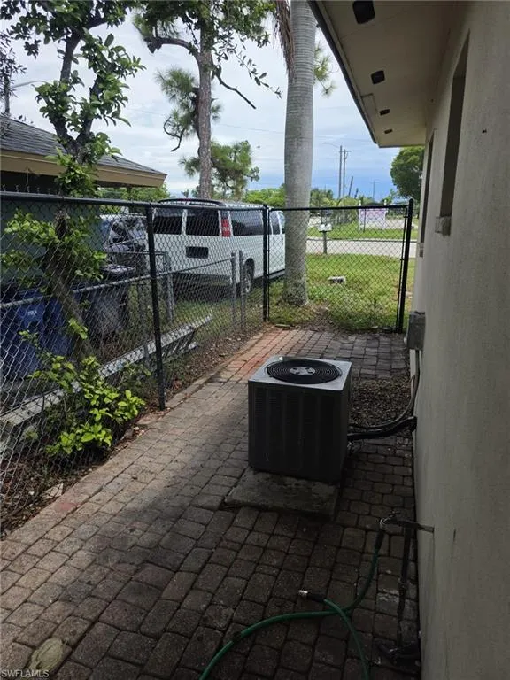 5508 8th Avenue Fort Myers, FL 33907