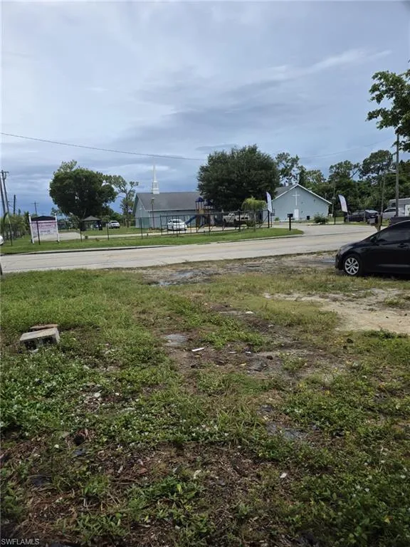 5508 8th Avenue Fort Myers, FL 33907