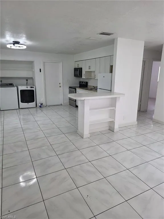 5508 8th Avenue Fort Myers, FL 33907