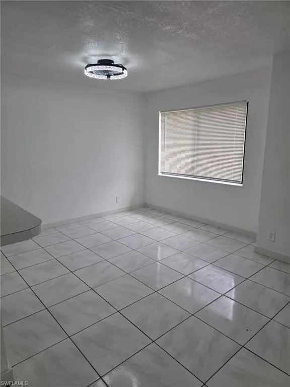 5508 8th Avenue Fort Myers, FL 33907