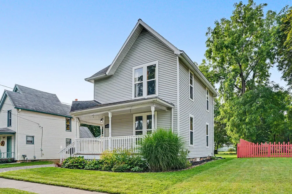 617 W Green Street Marshall City, MI 49068