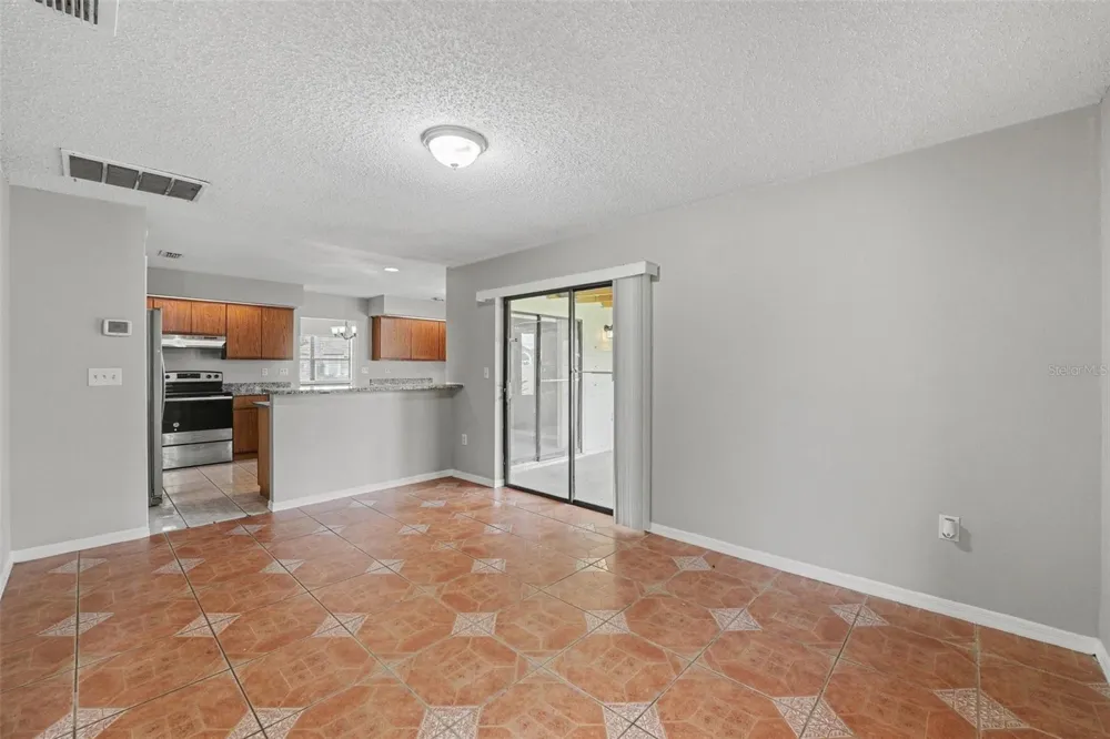 32 YORK COURT Kissimmee, FL 34758